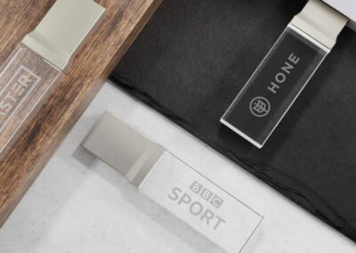 Kryształowy pendrive 128GB przeźroczysty